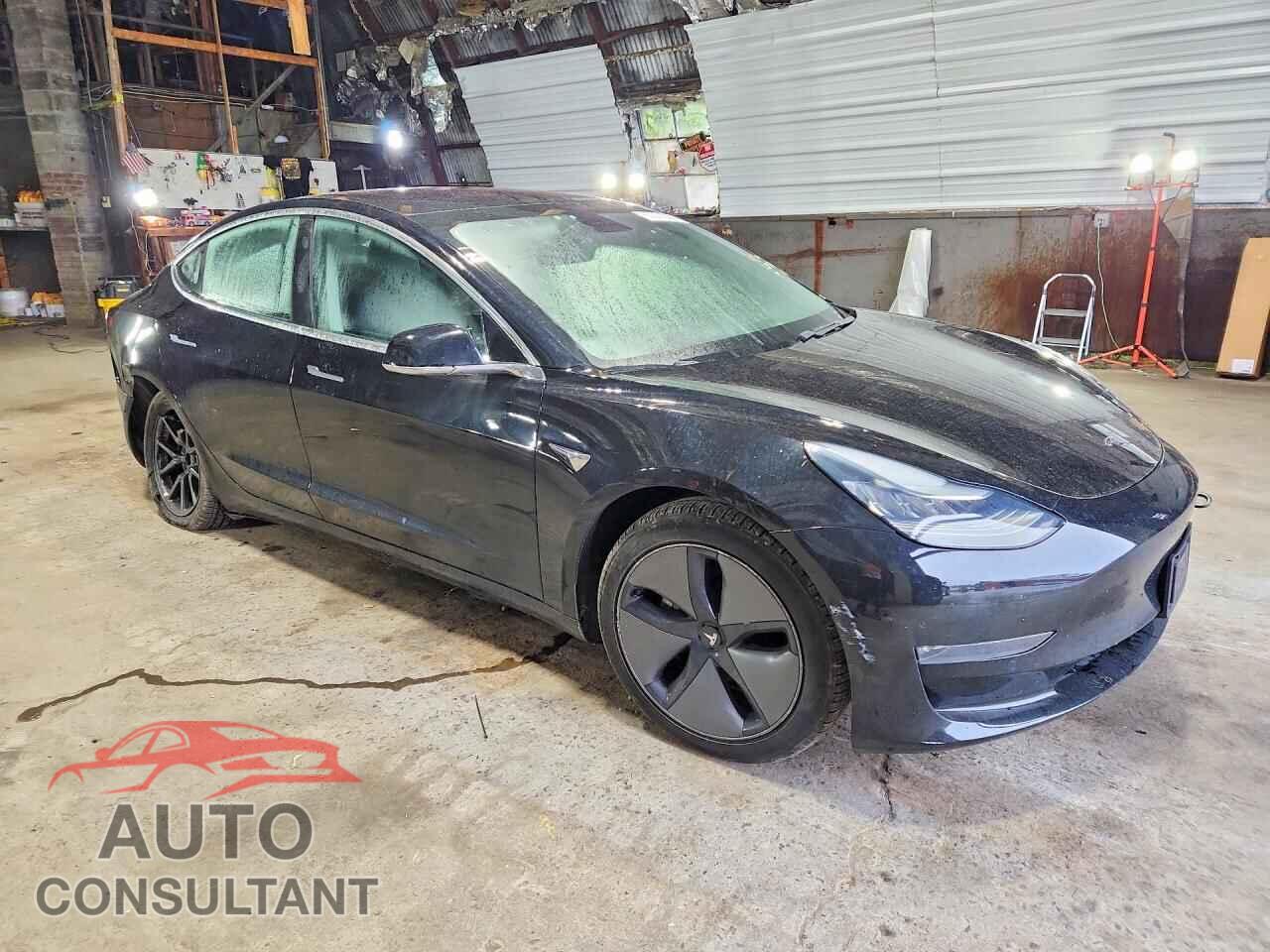 TESLA MODEL 3 2018 - 5YJ3E1EBXJF103220