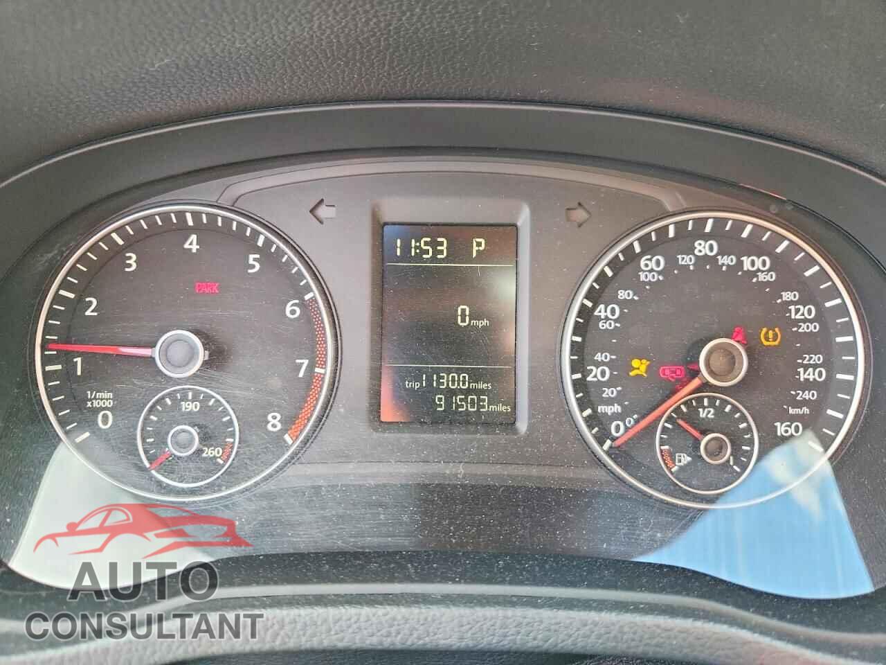 VOLKSWAGEN PASSAT 2015 - 1VWAT7A32FC111621