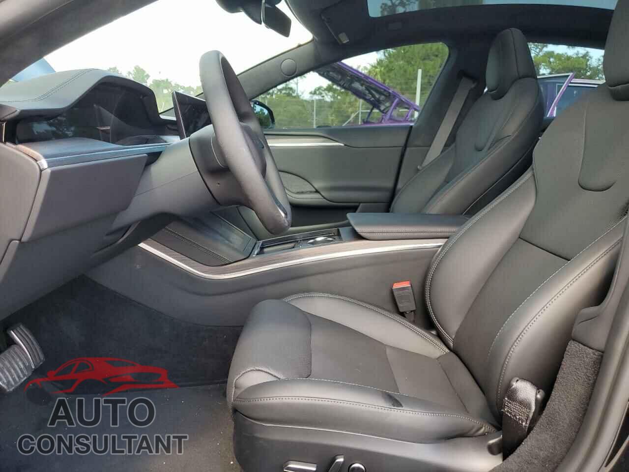TESLA MODEL S 2024 - 5YJSA1E5XRF539675