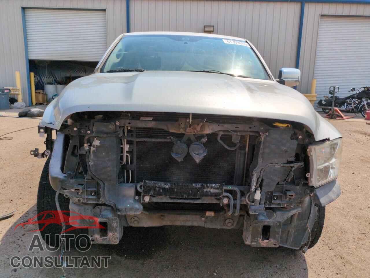 DODGE RAM 1500 2012 - 1C6RD6FT8CS183115