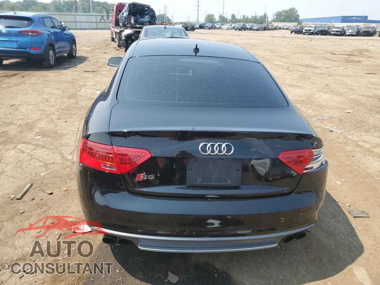 AUDI S5/RS5 2015 - WAUCGAFR4FA022801