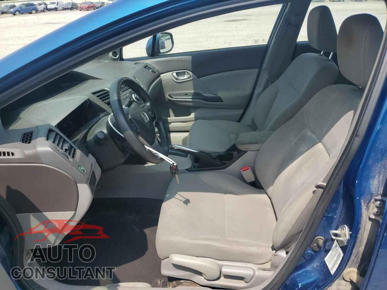 HONDA CIVIC 2012 - 2HGFB2F80CH531861