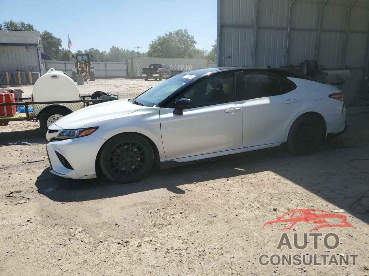 TOYOTA CAMRY 2020 - 4T1NZ1AKXLU042430