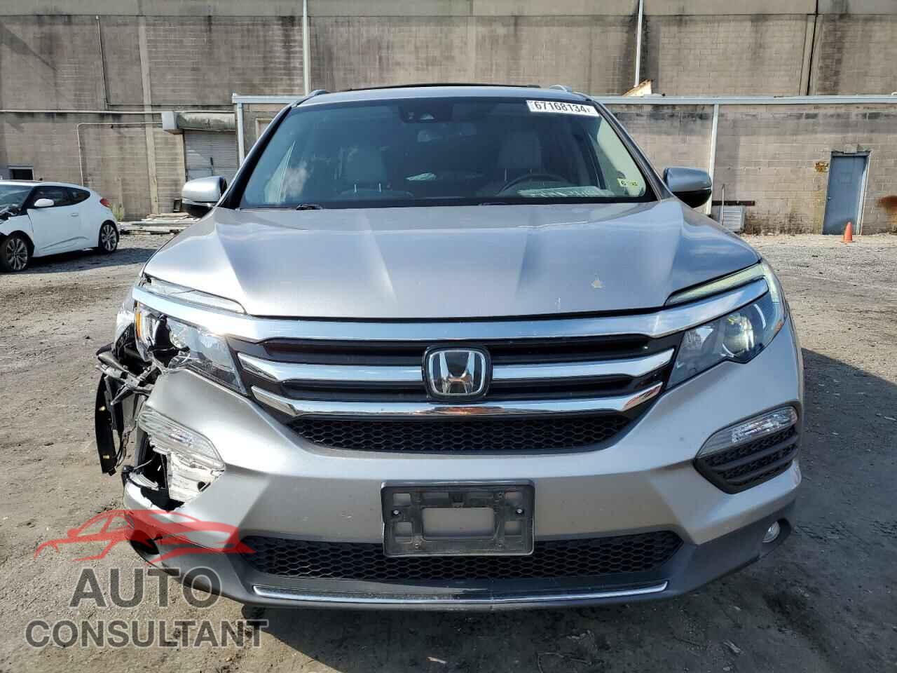 HONDA PILOT 2017 - 5FNYF6H03HB094445