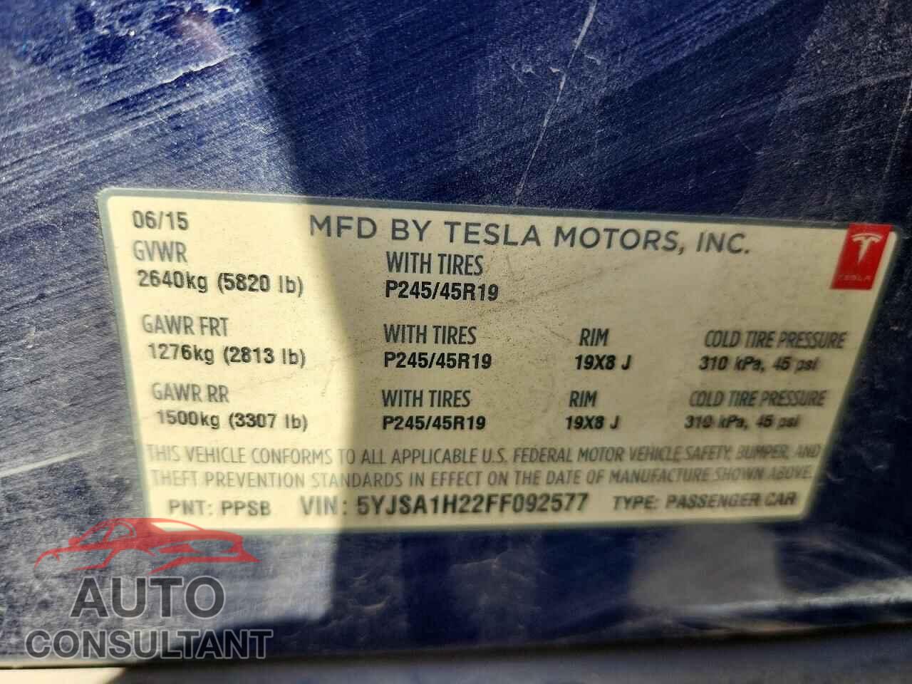 TESLA MODEL S 2015 - 5YJSA1H22FF092577