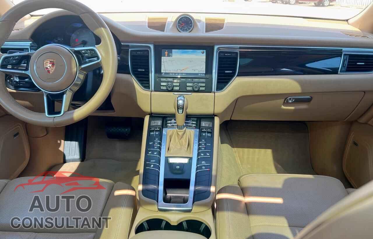 PORSCHE MACAN 2015 - WP1AB2A53FLB73814