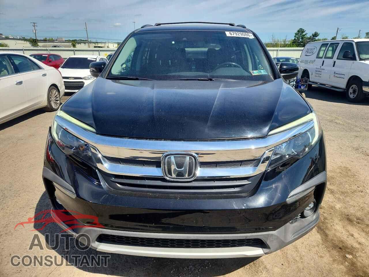 HONDA PILOT 2019 - 5FNYF6H57KB014101