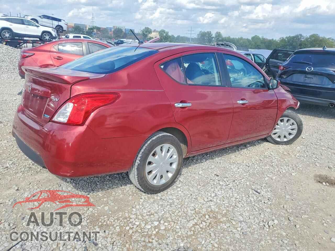 NISSAN VERSA 2016 - 3N1CN7AP7GL832549