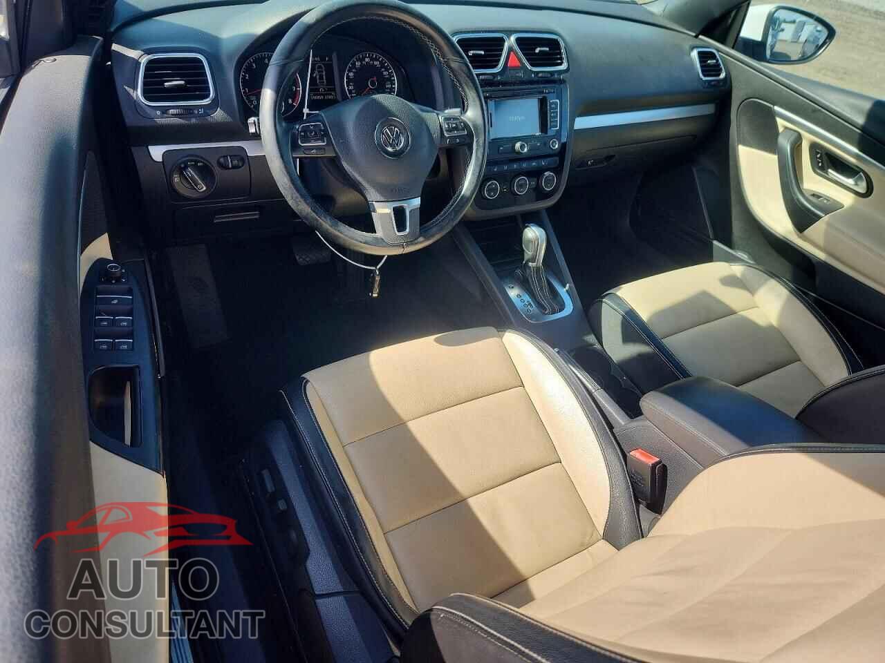 VOLKSWAGEN EOS 2015 - WVWFW8AH2FV000511