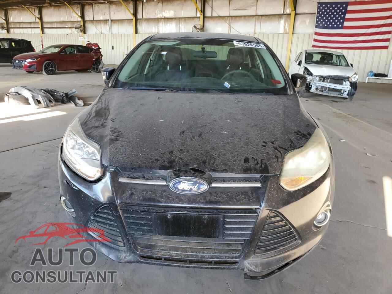 FORD FOCUS 2012 - 1FAHP3F26CL305018