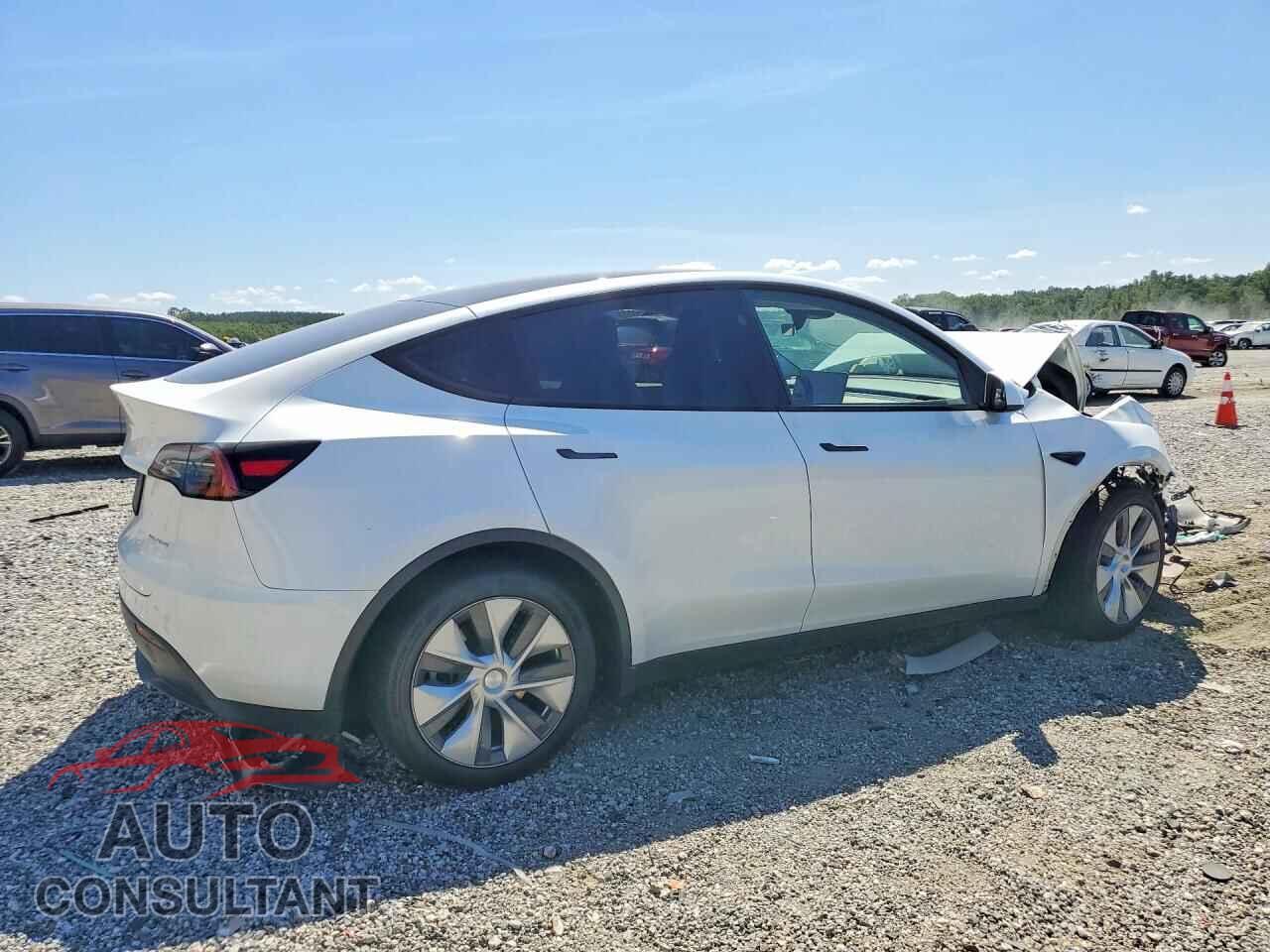 TESLA MODEL Y 2023 - 7SAYGDEE2PA190678