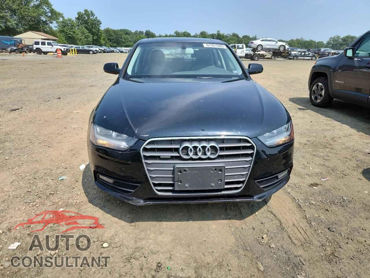 AUDI A4 2013 - WAUBFAFL5DN013203
