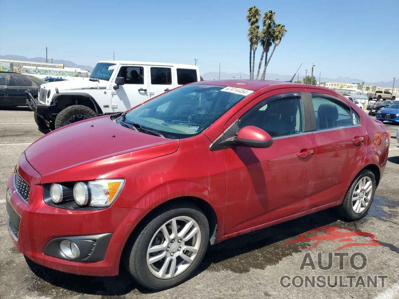 CHEVROLET SONIC 2013 - 1G1JC5SHXD4171194