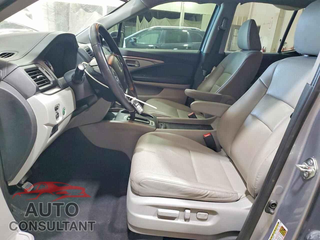 HONDA RIDGELINE 2017 - 5FPYK2F54HB005153