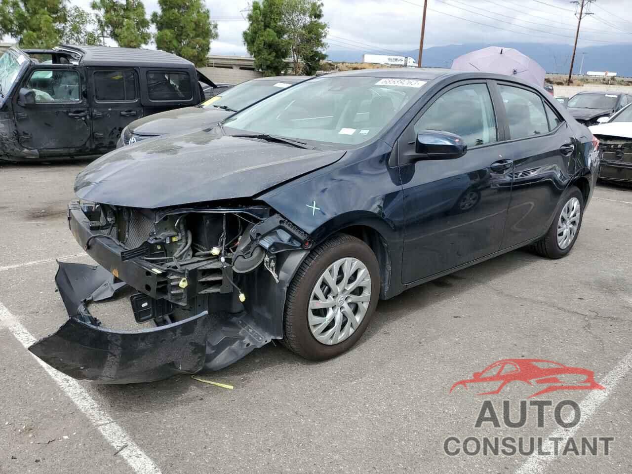 TOYOTA COROLLA 2018 - 2T1BURHE8JC004807