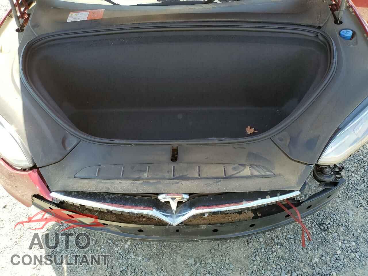 TESLA MODEL X 2017 - 5YJXCBE28HF054493