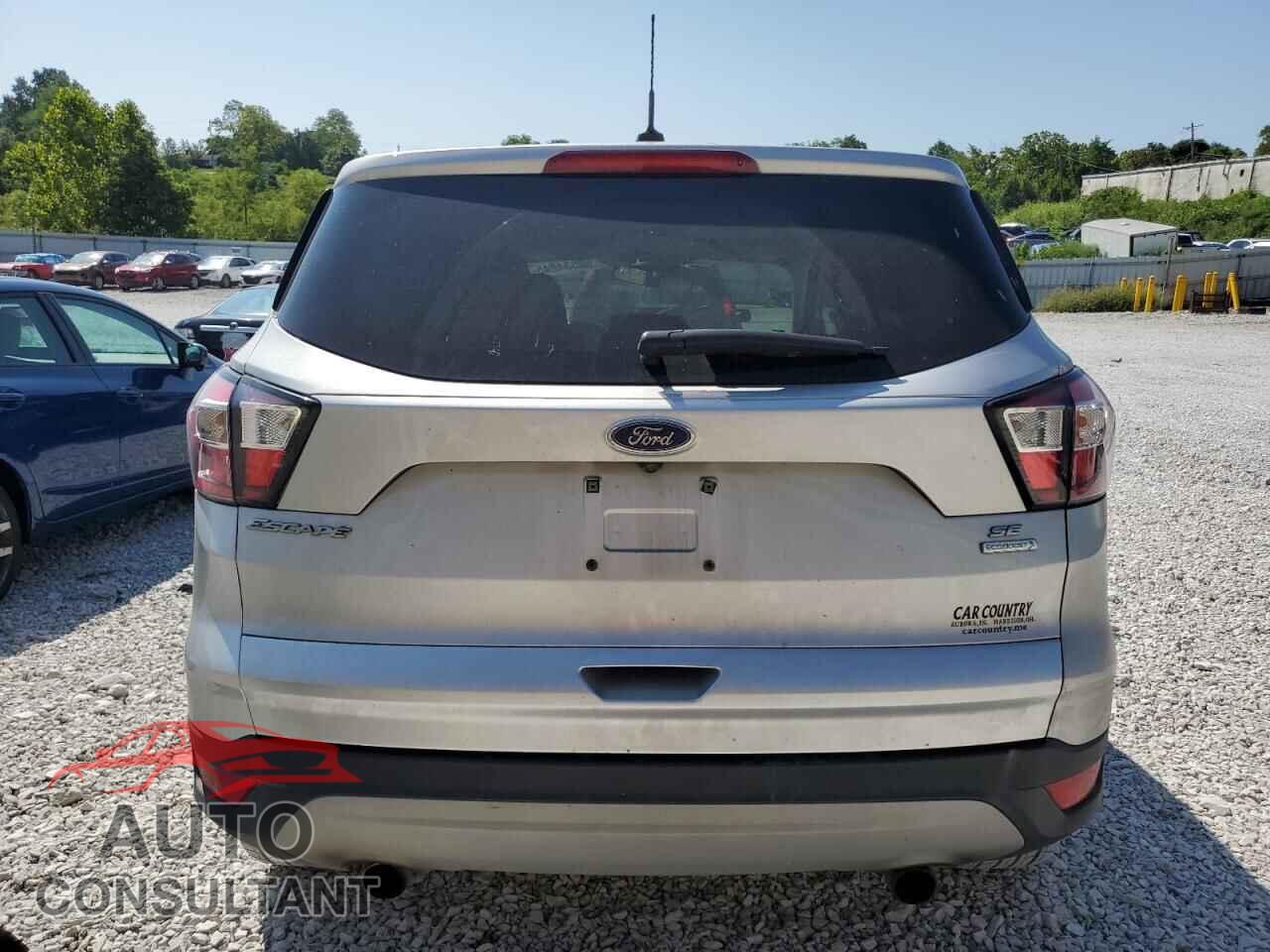 FORD ESCAPE 2017 - 1FMCU0GDXHUE92952