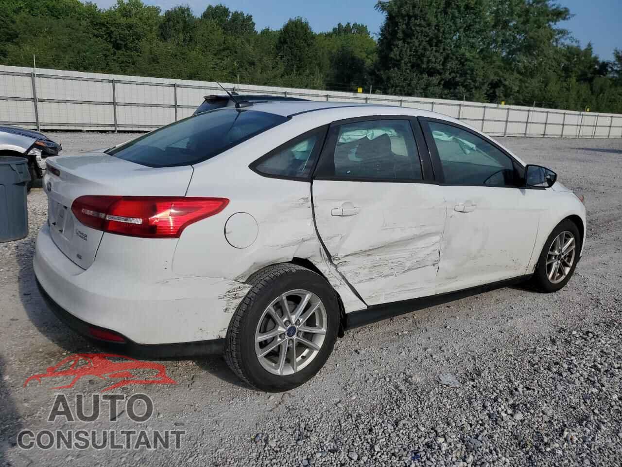 FORD FOCUS 2015 - 1FADP3F28FL316976