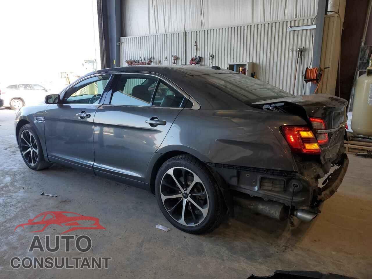 FORD TAURUS 2015 - 1FAHP2E86FG124093