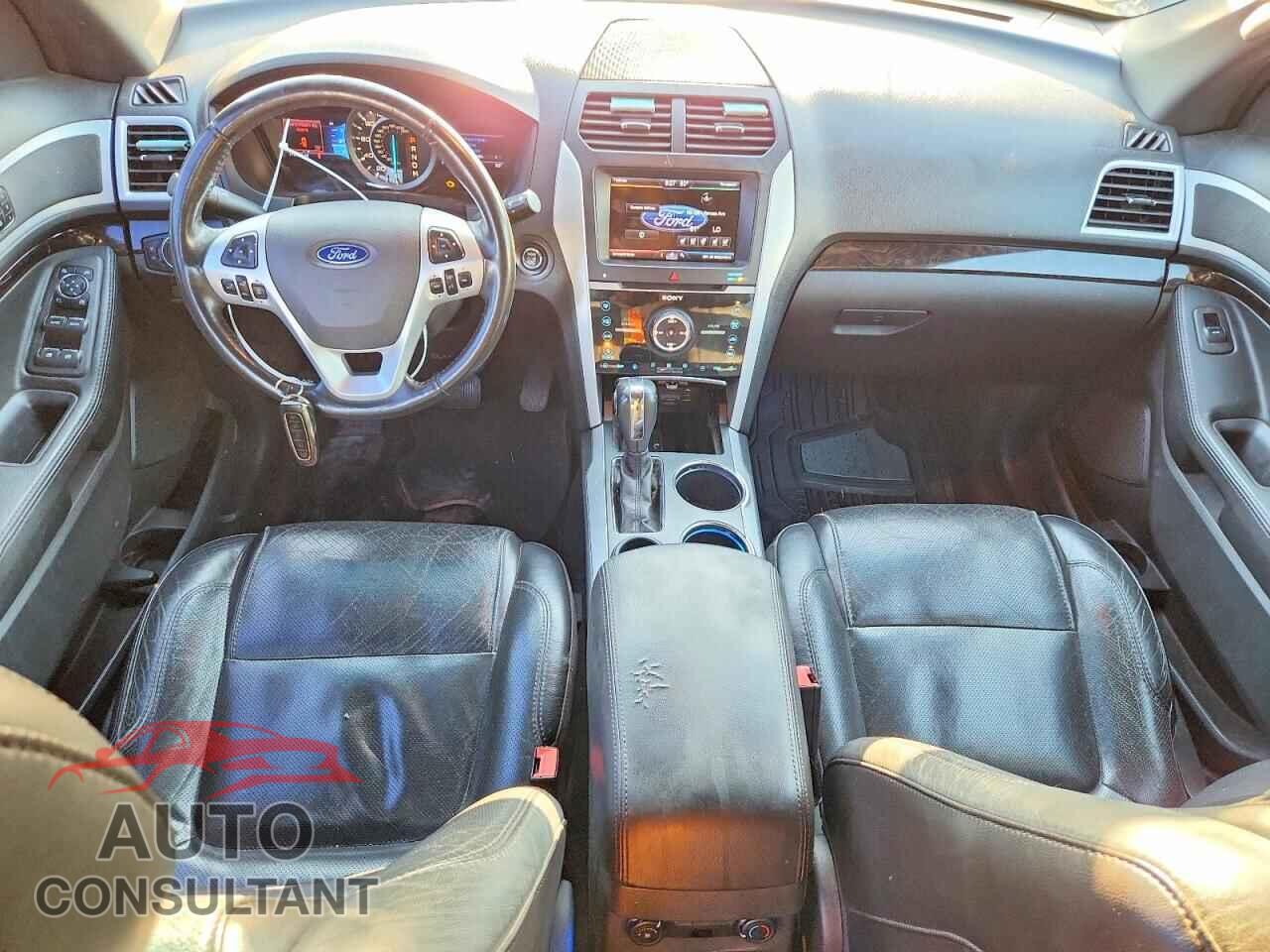 FORD EXPLORER 2013 - 1FM5K7F85DGA93127