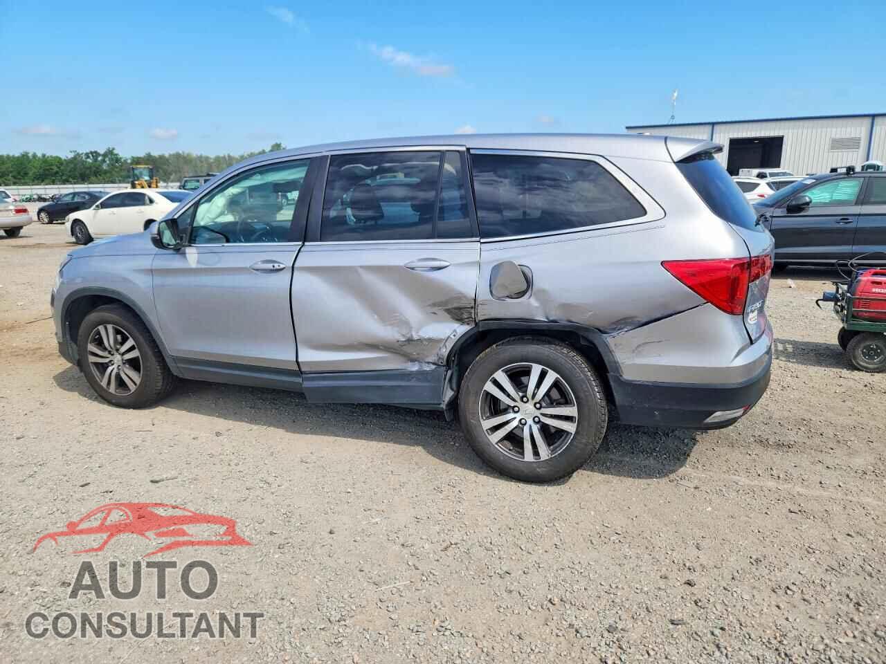 HONDA PILOT 2017 - 5FNYF6H52HB001202