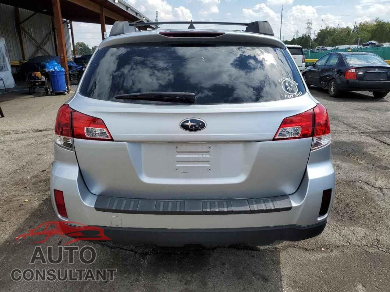 SUBARU OUTBACK 2014 - 4S4BRCCC8E3328810