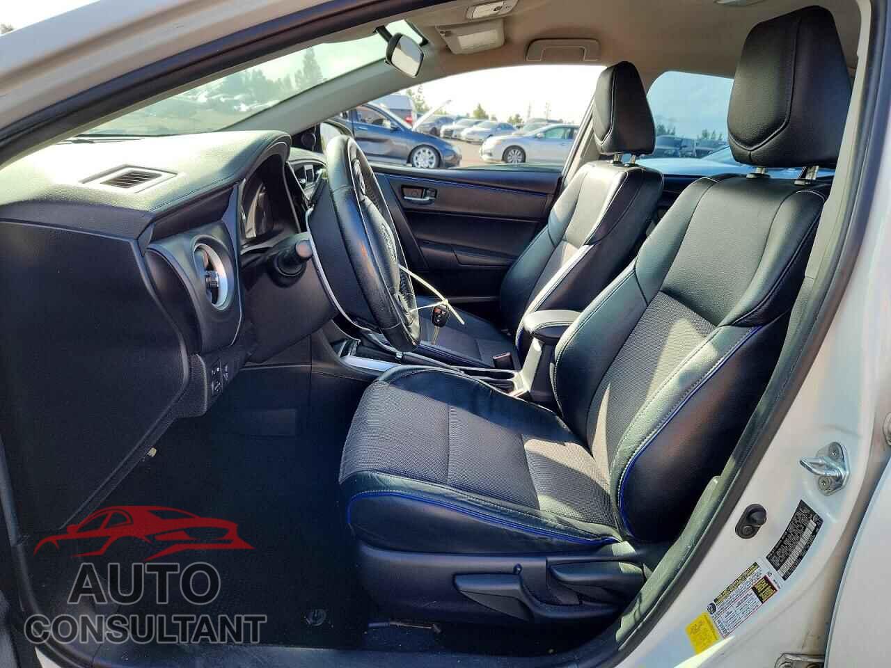 TOYOTA COROLLA 2017 - 2T1BURHE4HC756675