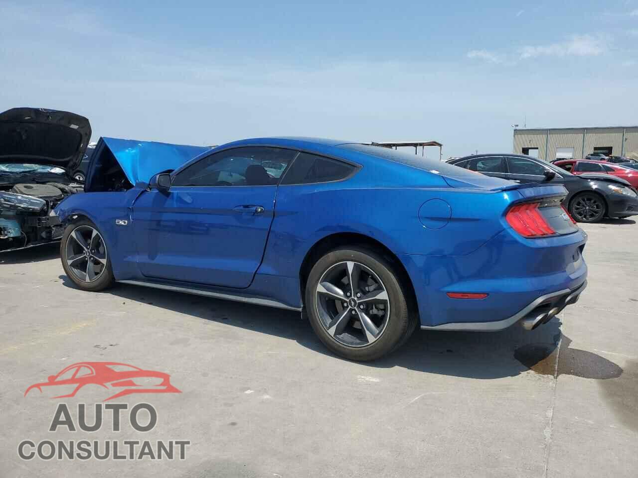 FORD MUSTANG 2018 - 1FA6P8CF9J5108373