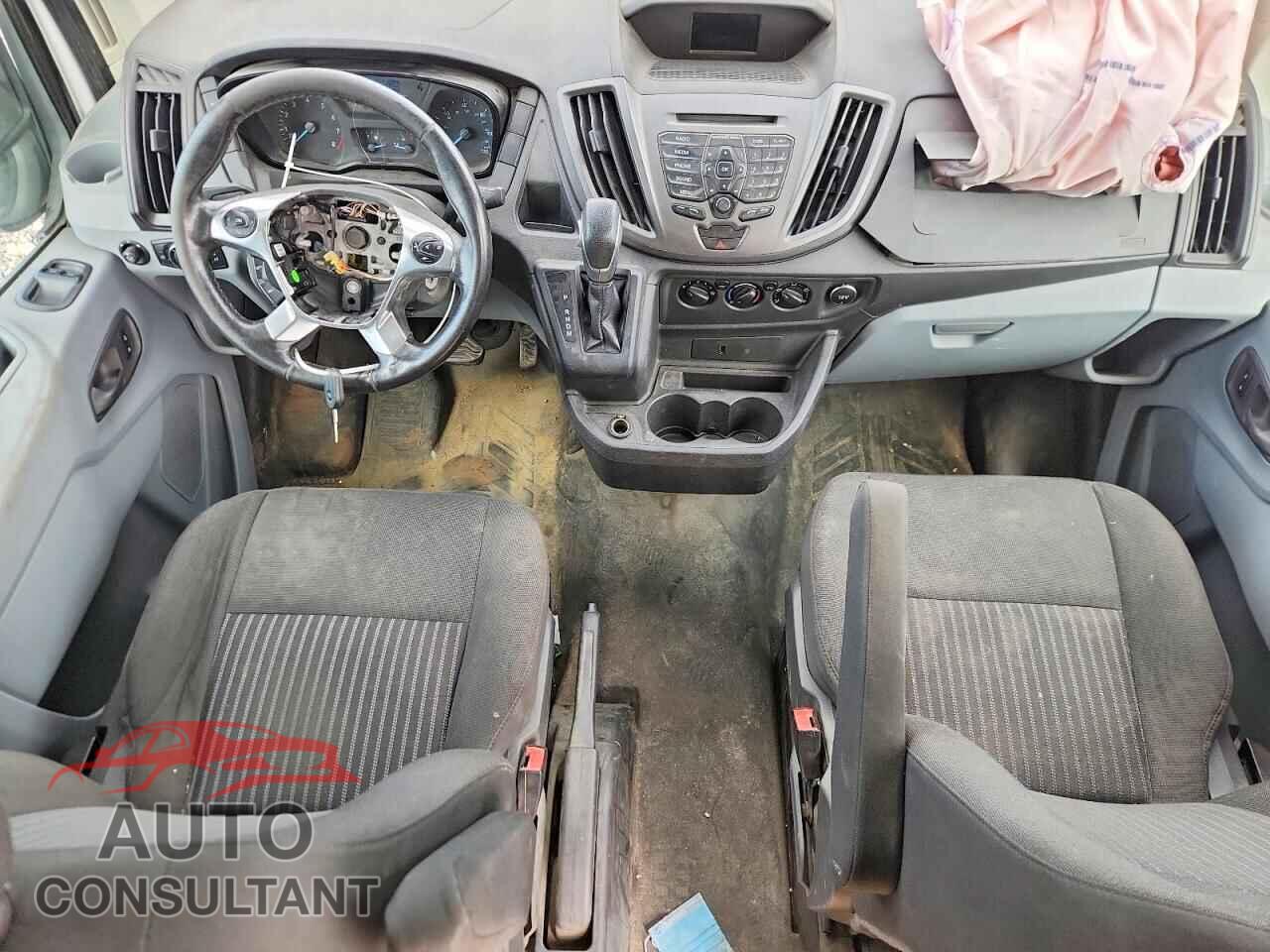 FORD TRANSIT 2017 - 1FTYR2CM7HKB01751