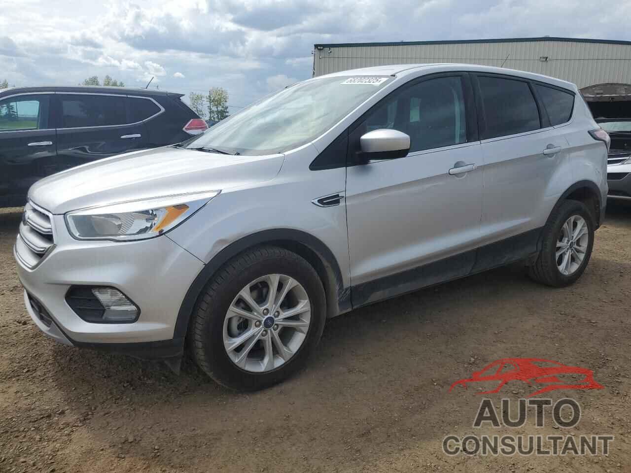 FORD ESCAPE 2017 - 1FMCU0GD1HUA65501