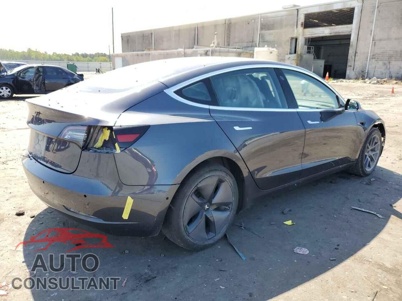 TESLA MODEL 3 2018 - 5YJ3E1EA4JF006876