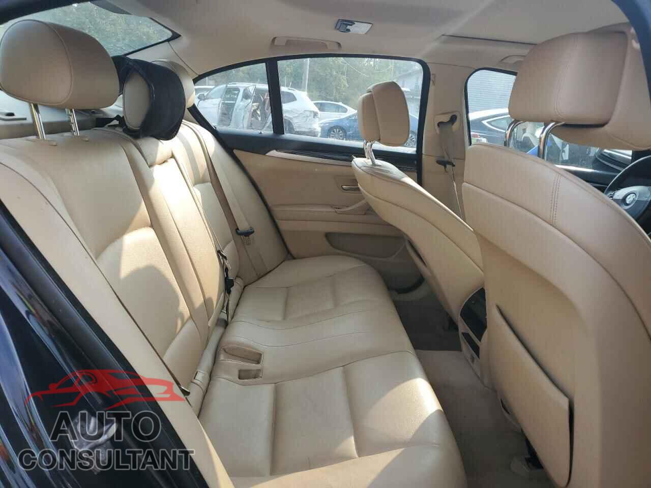 BMW 5 SERIES 2013 - WBAFU7C54DDU66363
