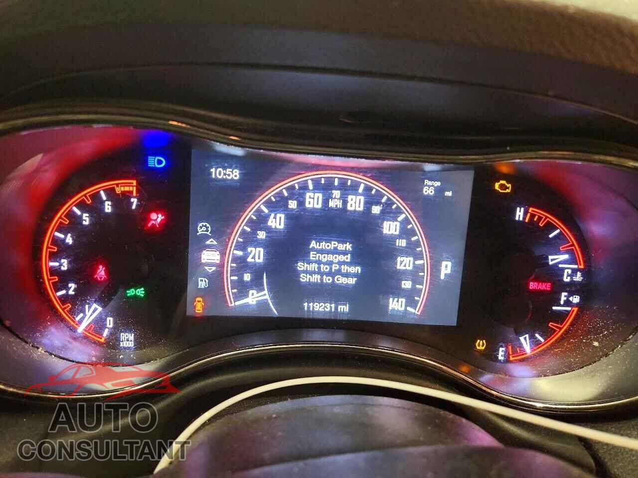 DODGE DURANGO 2018 - 1C4RDJDG3JC448399