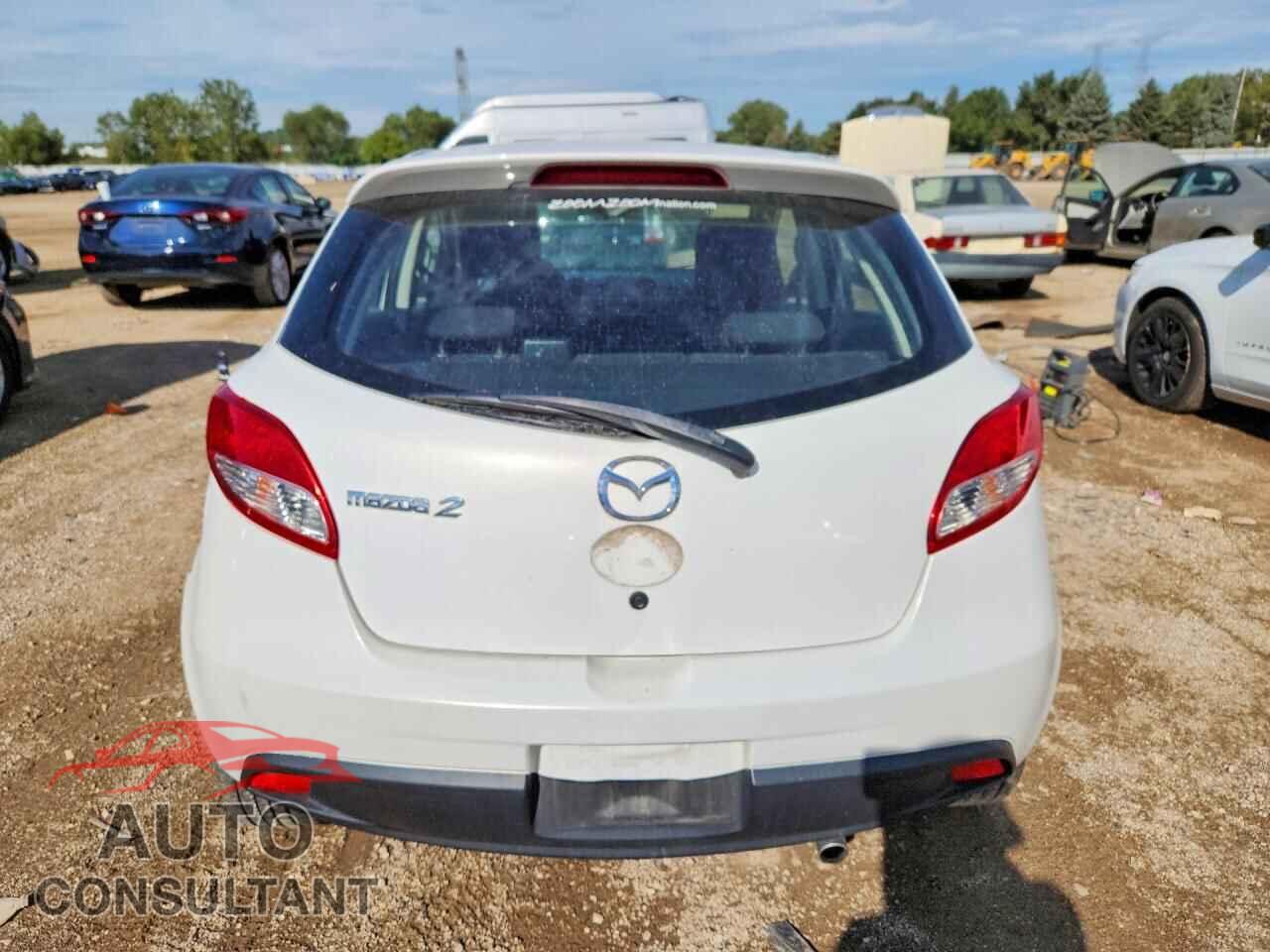 MAZDA 2 2011 - JM1DE1HY0B0127126