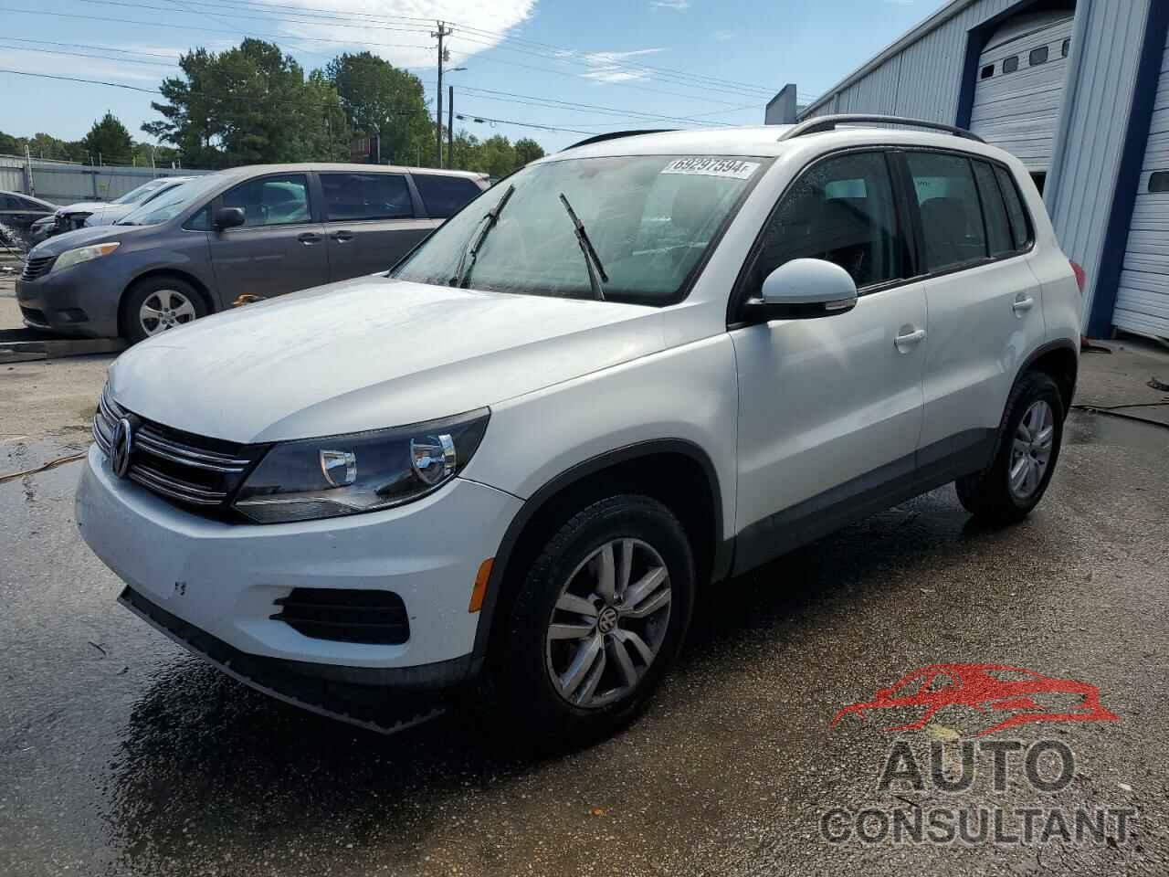 VOLKSWAGEN TIGUAN 2016 - WVGAV7AX8GW006139