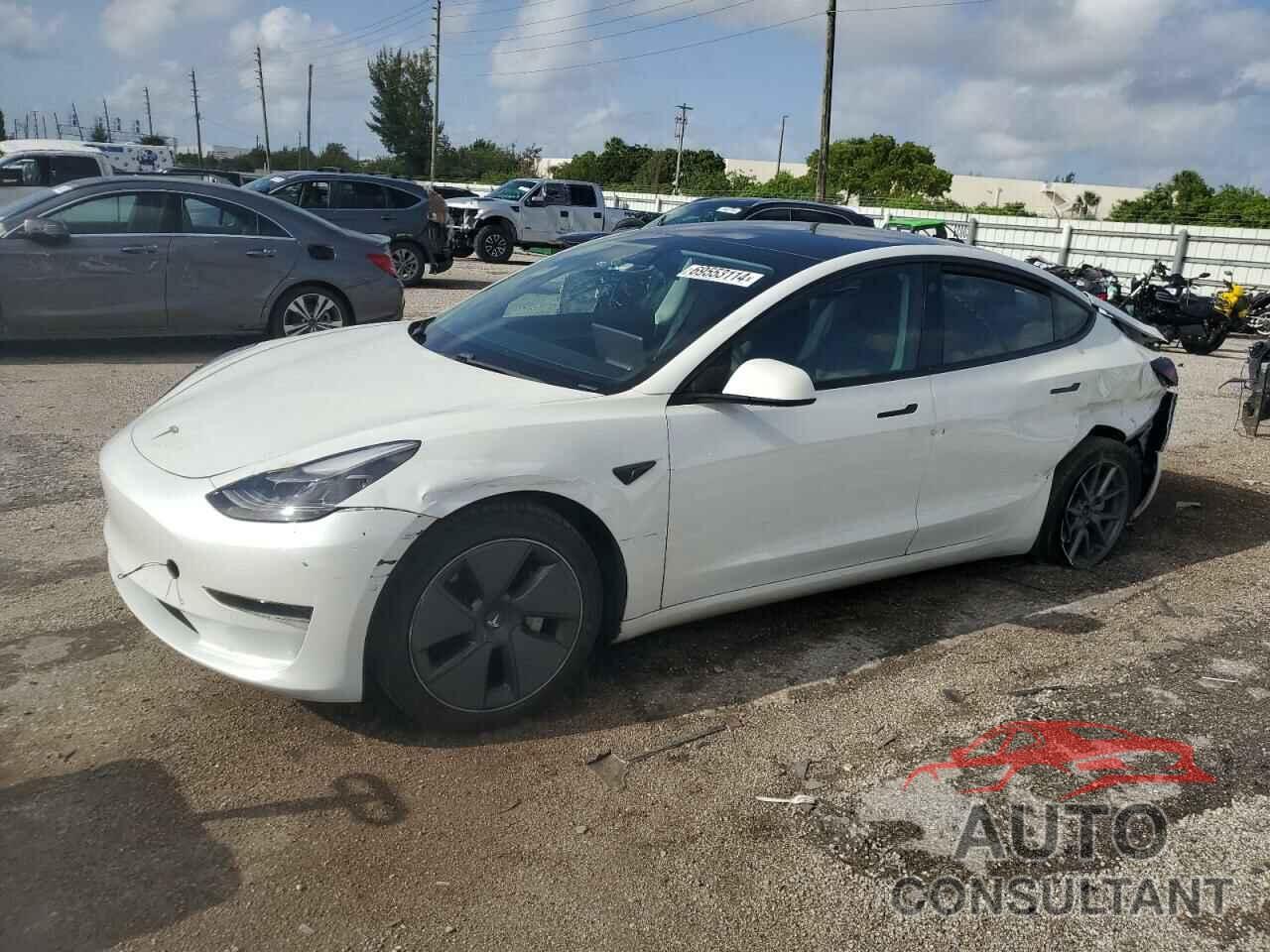 TESLA MODEL 3 2021 - 5YJ3E1EA1MF031657