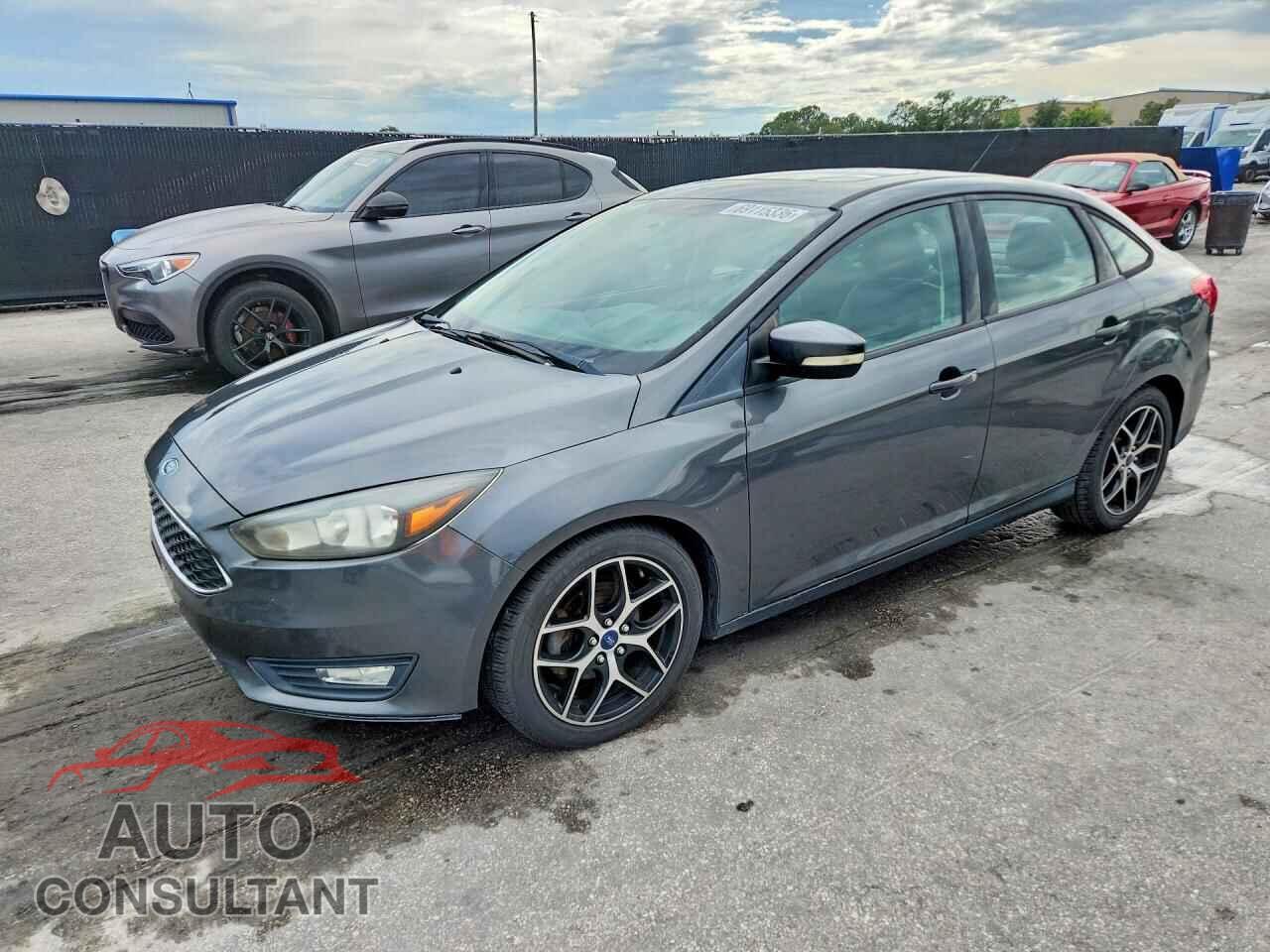 FORD FOCUS 2017 - 1FADP3H22HL218817
