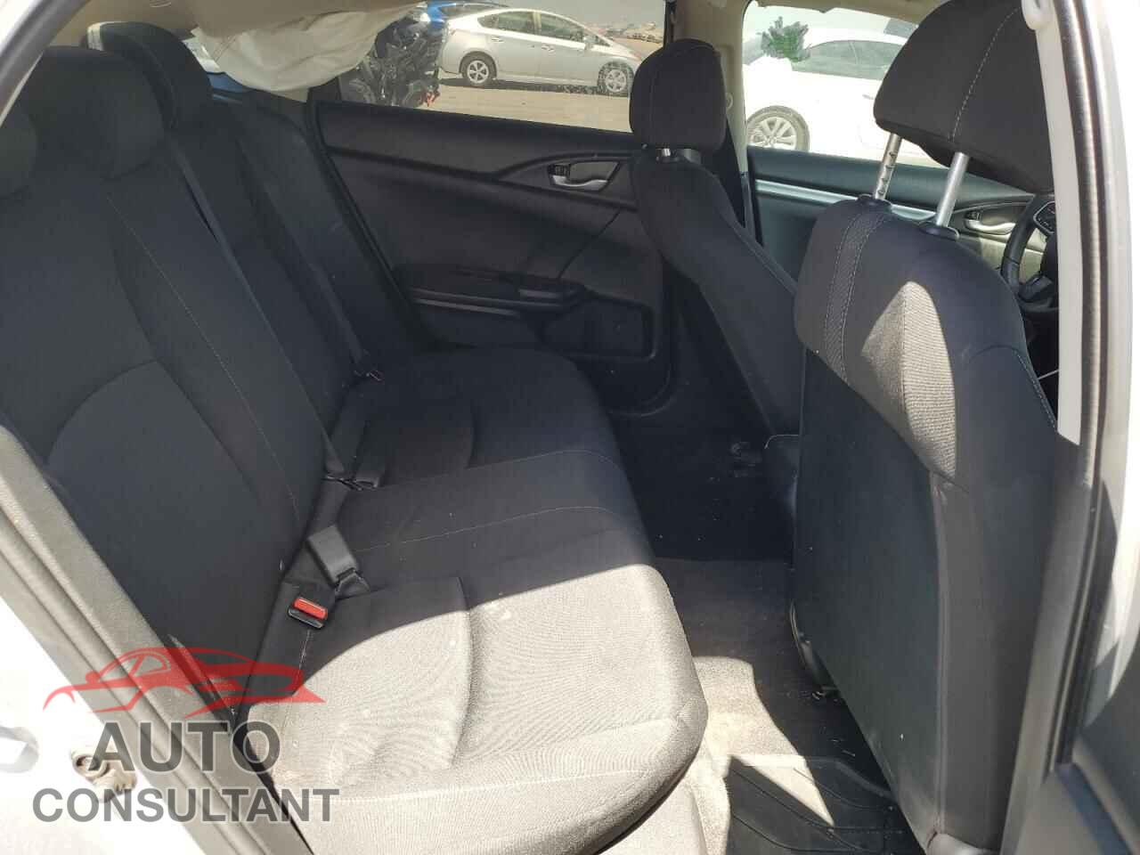 HONDA CIVIC 2019 - 2HGFC2F60KH592069
