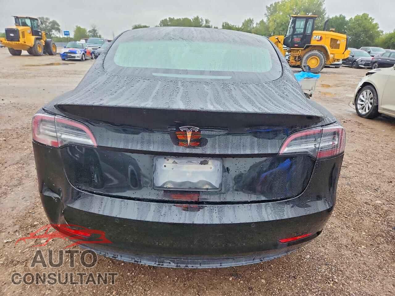 TESLA MODEL 3 2019 - 5YJ3E1EA9KF331119
