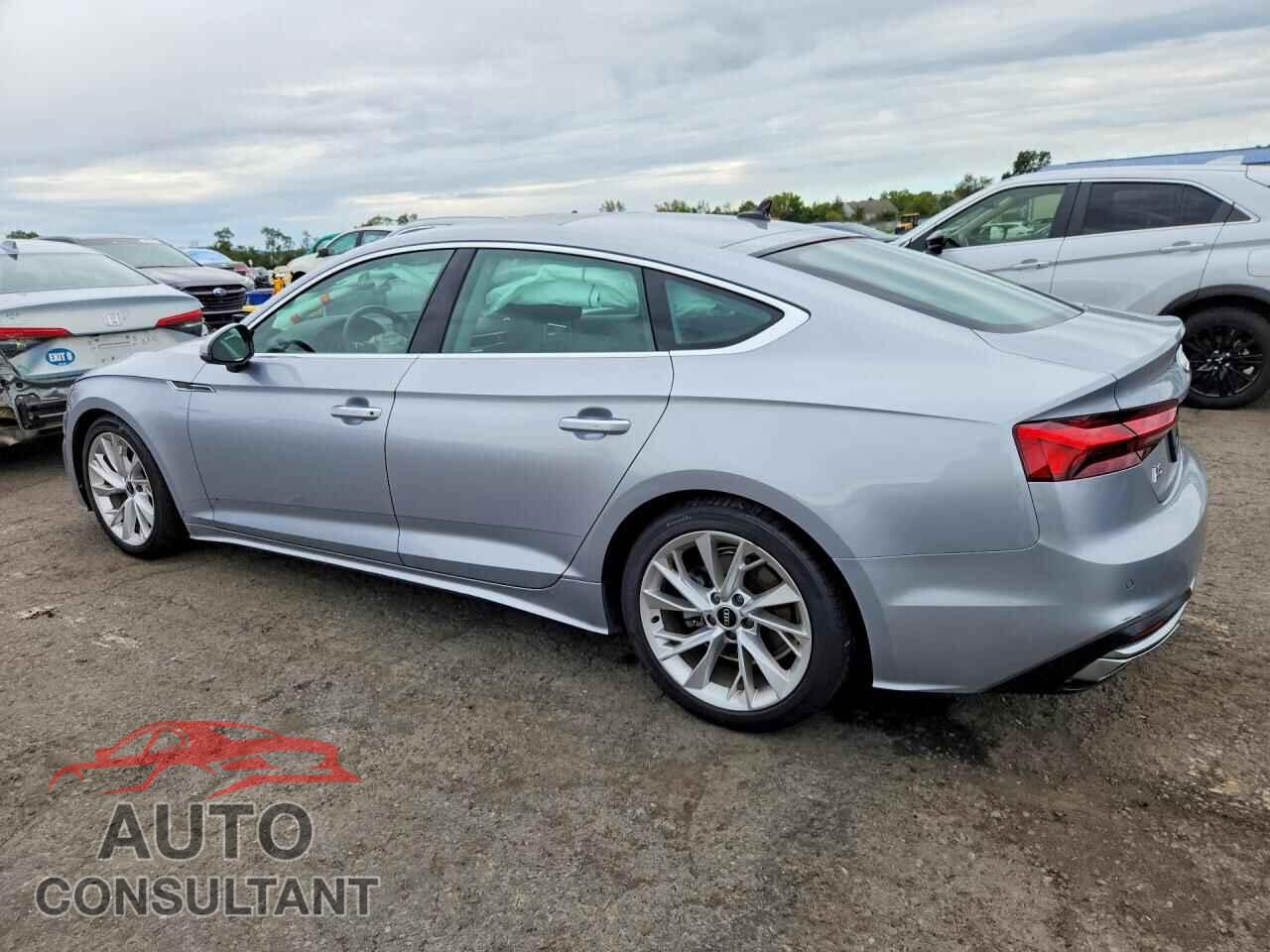 AUDI A5 2023 - WAUCBCF52PA048693