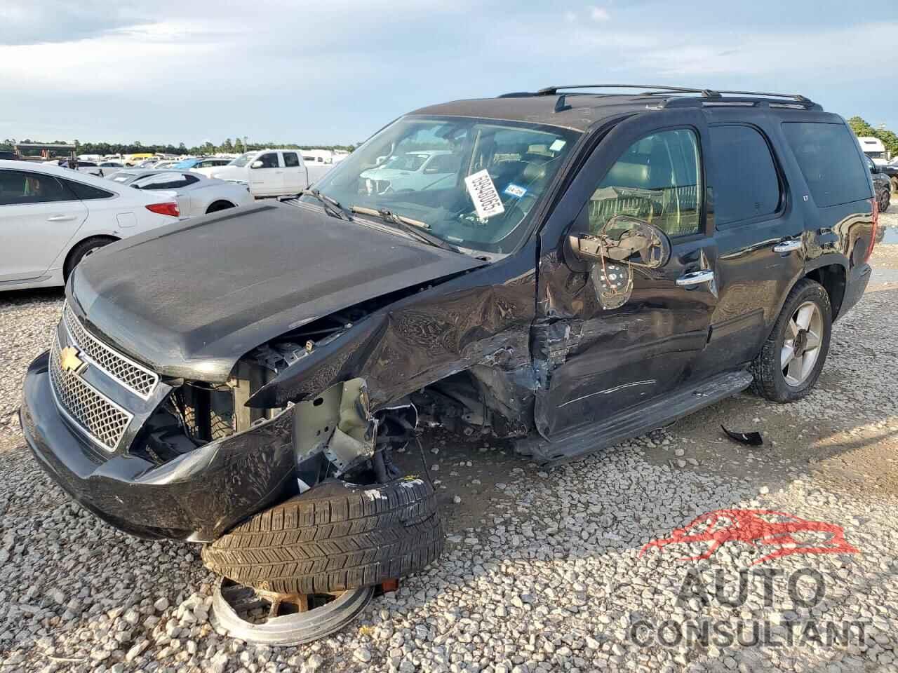 CHEVROLET TAHOE 2013 - 1GNSCBE08DR288704