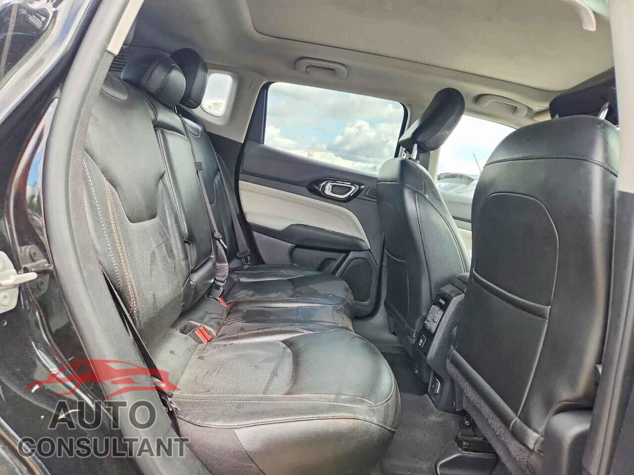 JEEP COMPASS 2022 - 3C4NJDCB5NT185860