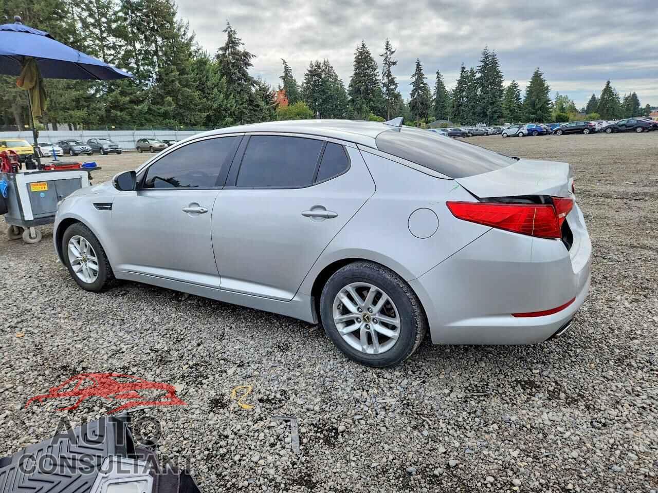 KIA OPTIMA 2011 - KNAGM4A77B5128843