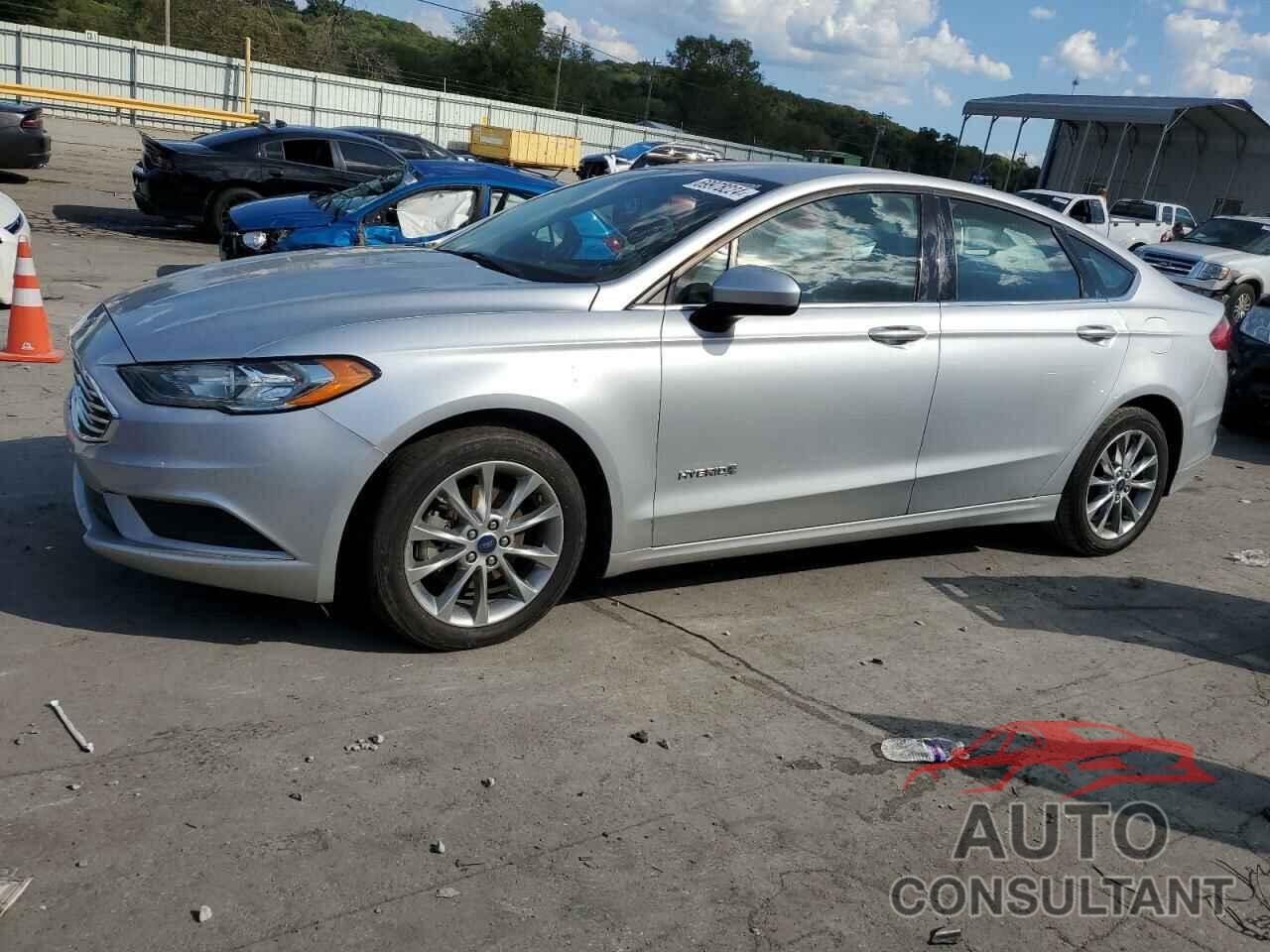 FORD FUSION 2017 - 3FA6P0LU2HR380819