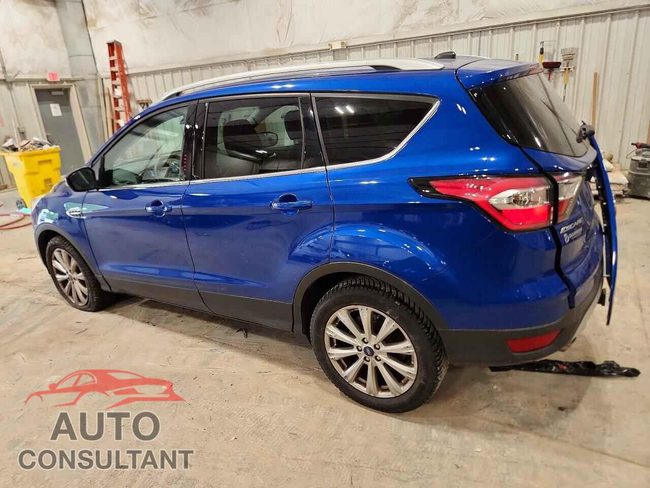 FORD ESCAPE 2017 - 1FMCU9J93HUC08098