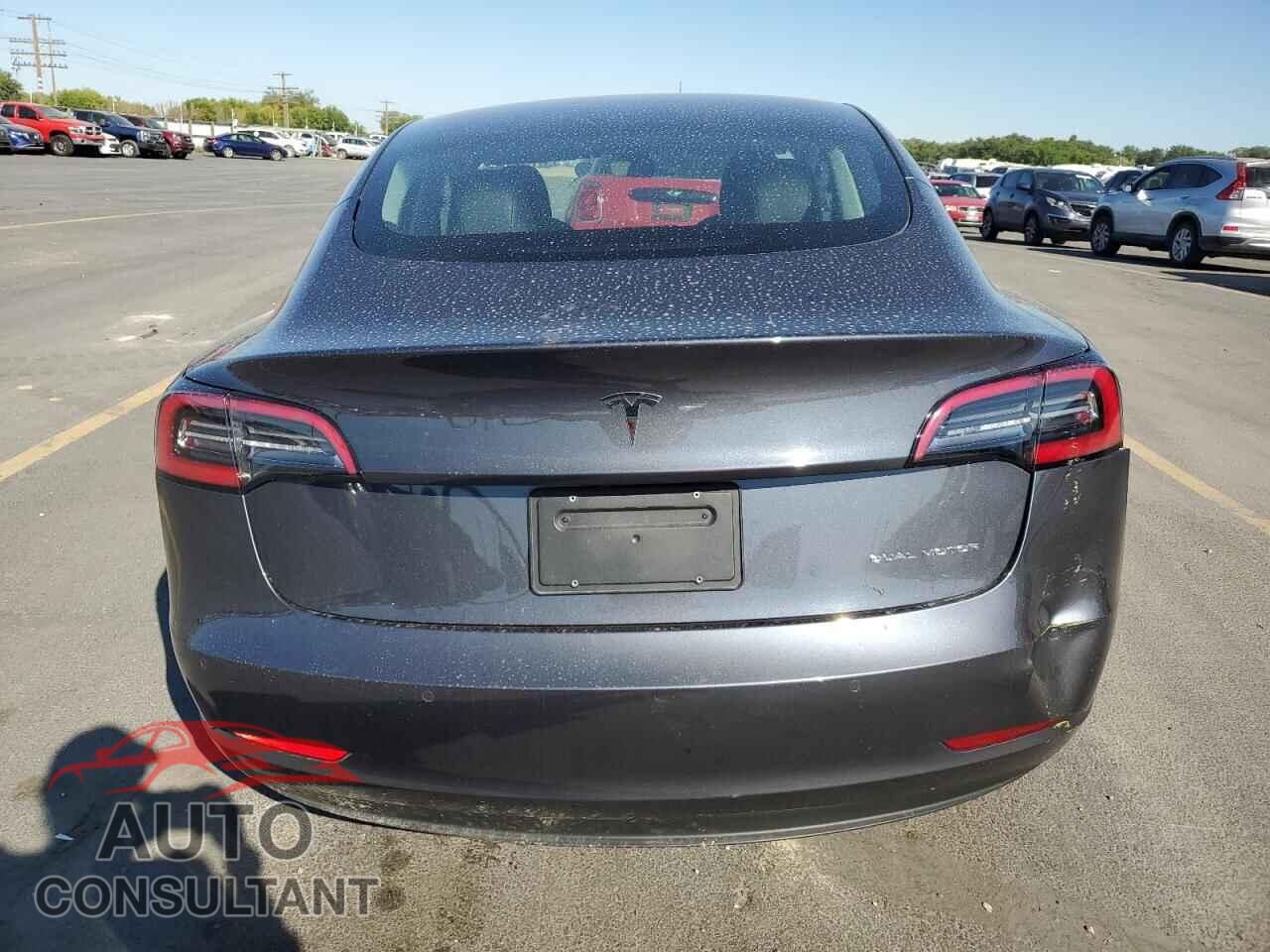 TESLA MODEL 3 2021 - 5YJ3E1EB3MF059436