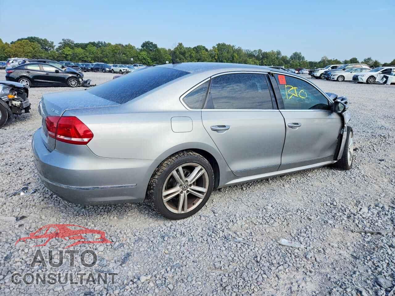 VOLKSWAGEN PASSAT 2012 - 1VWCN7A31CC053077
