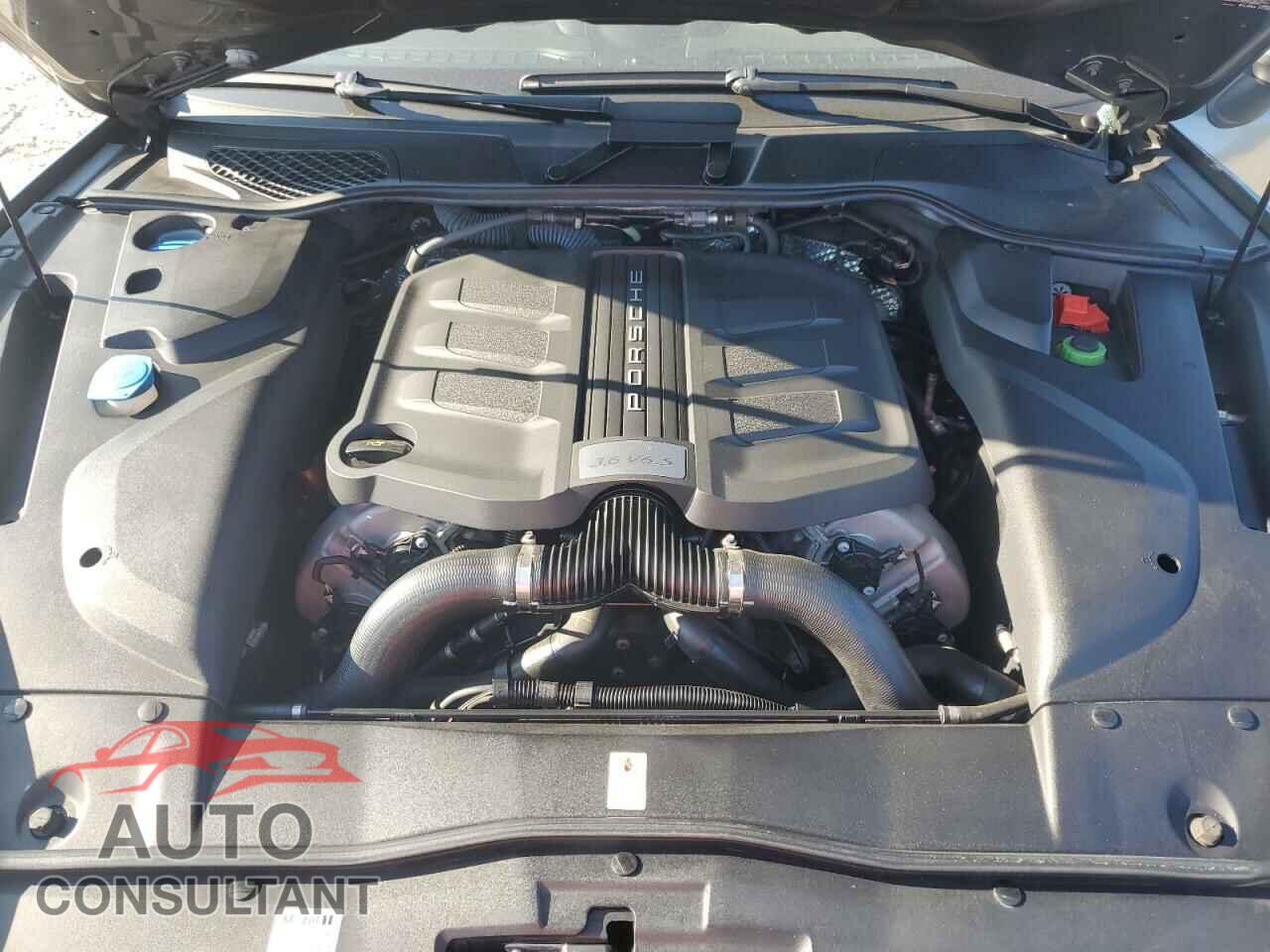 PORSCHE CAYENNE 2017 - WP1AB2A23HLA51446