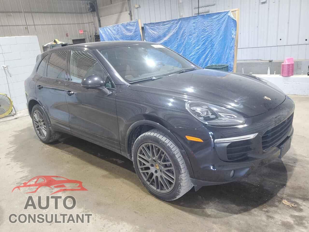 PORSCHE CAYENNE 2018 - WP1AA2A25JKA05583