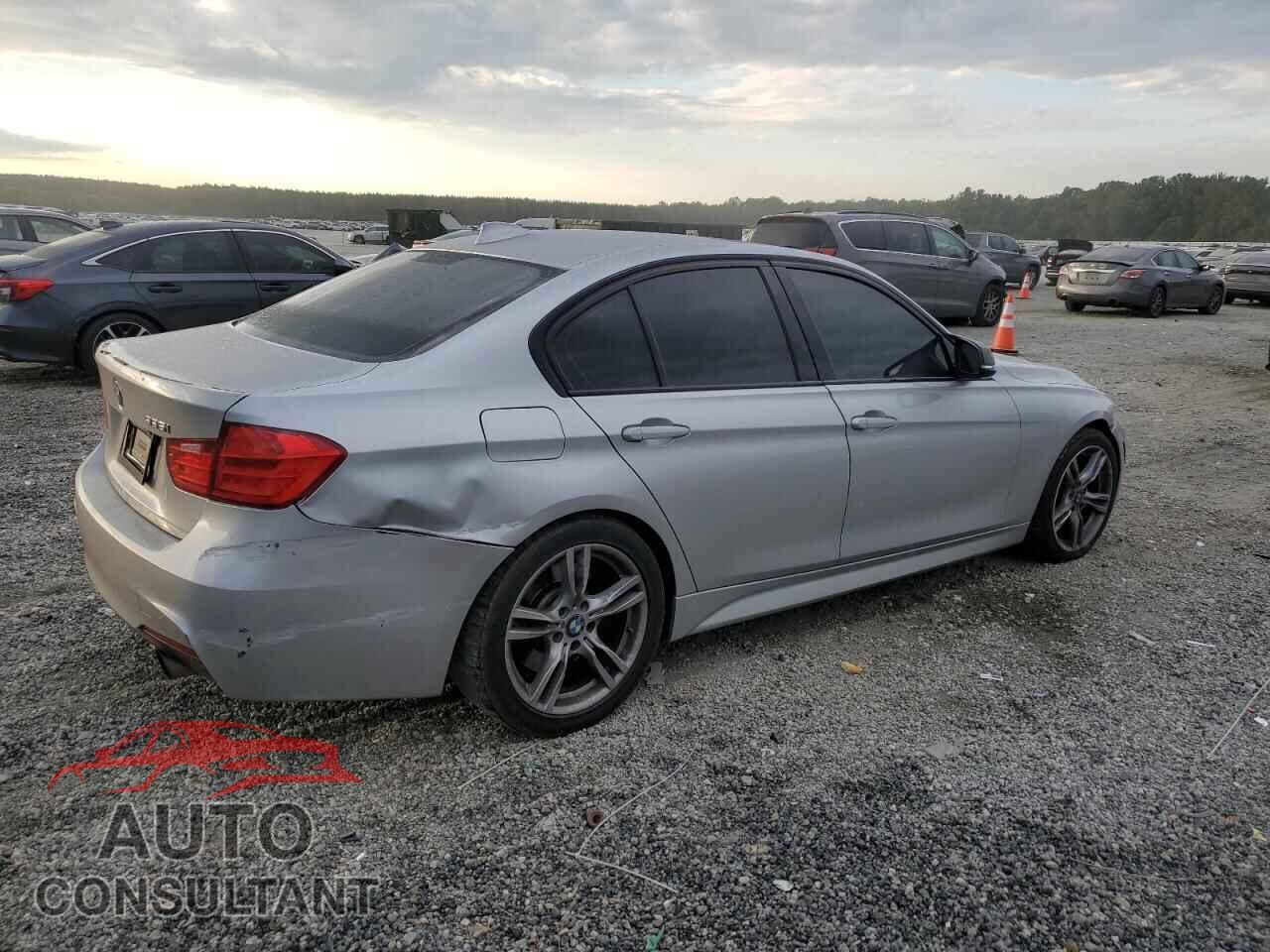 BMW 3 SERIES 2013 - WBA3A9G53DNP35867